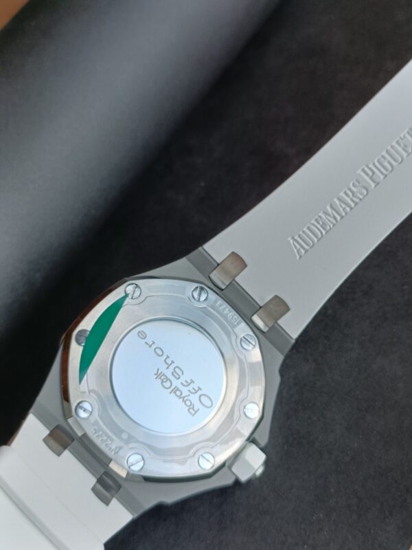 Audemars Piguet Royal Oak Offshore (ROYAL OAK) White