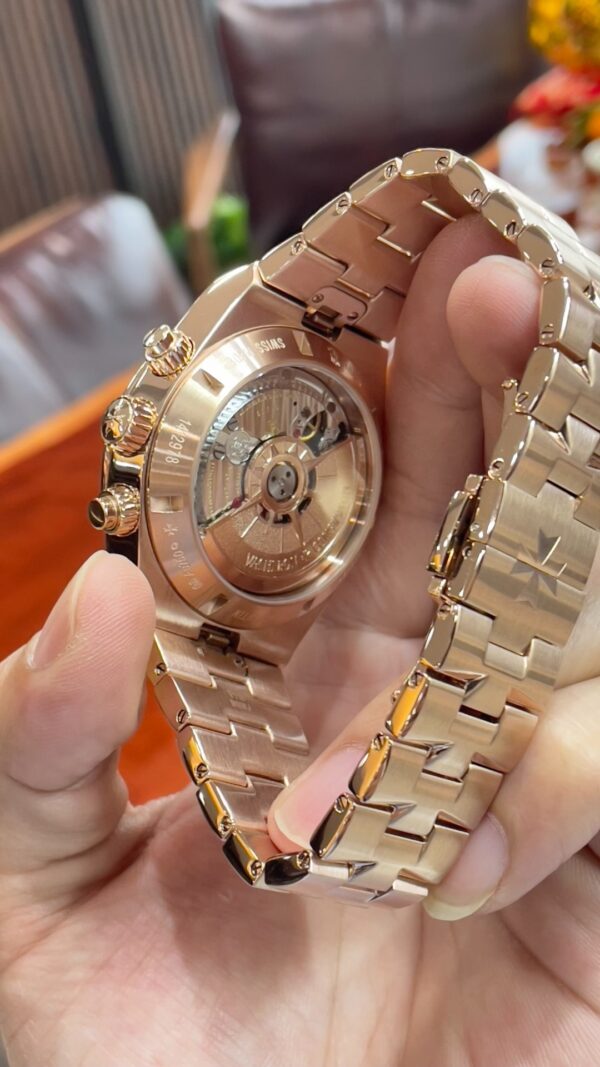 Vacheron Constantin Overseas 5500V