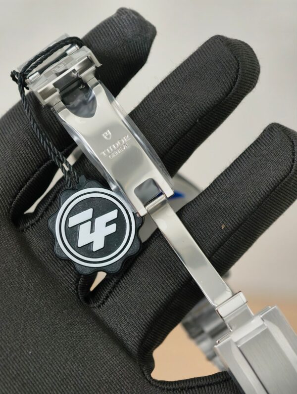 Tudor Watch Reference Pending Black