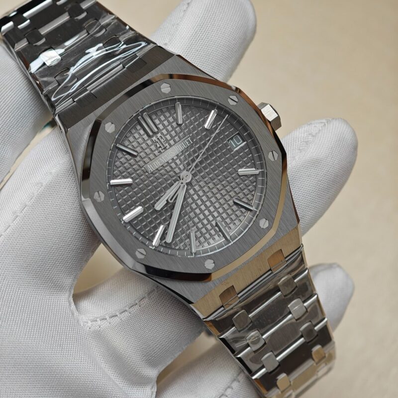 Audemars Piguet Royal Oak 15500 Gray