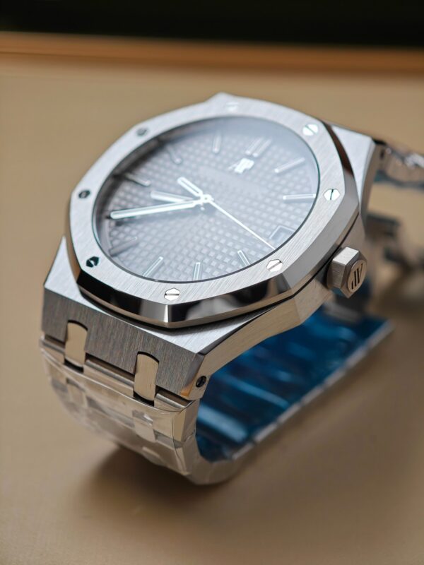 Audemars Piguet Royal Oak 15500 Gray