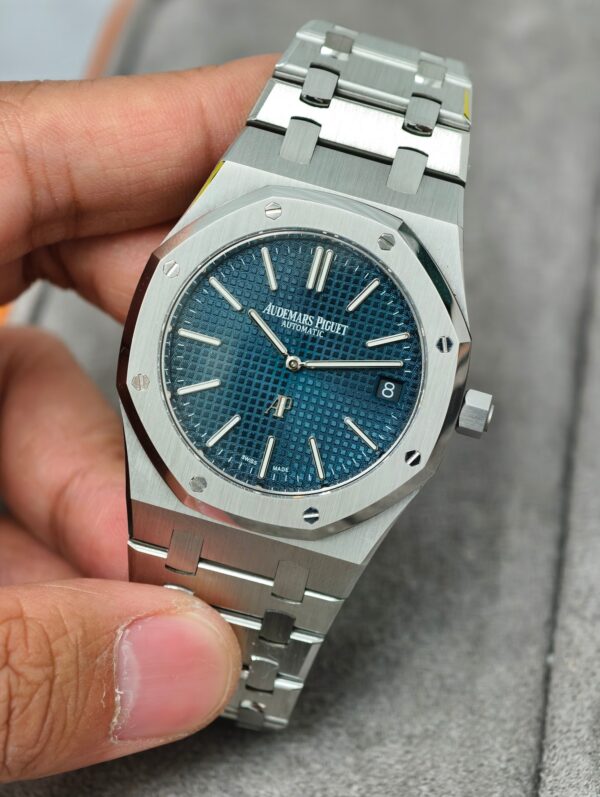 Audemars Piguet Royal Oak (ROYAL OAK) Blue