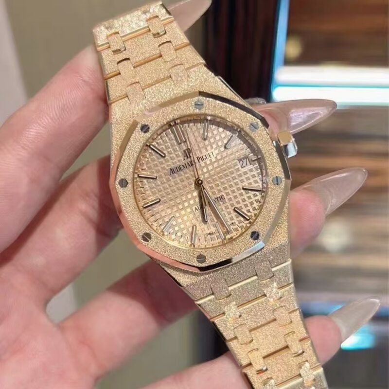 Audemars Piguet Watch Salmon
