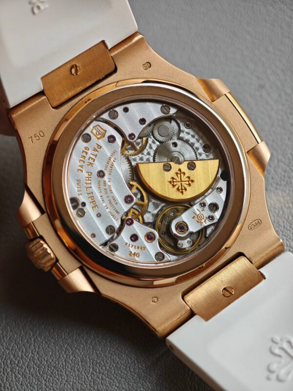 Patek Philippe Nautilus 21600 Blue