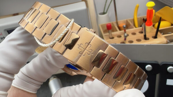 Patek Philippe Nautilus 5712 Rose Gold