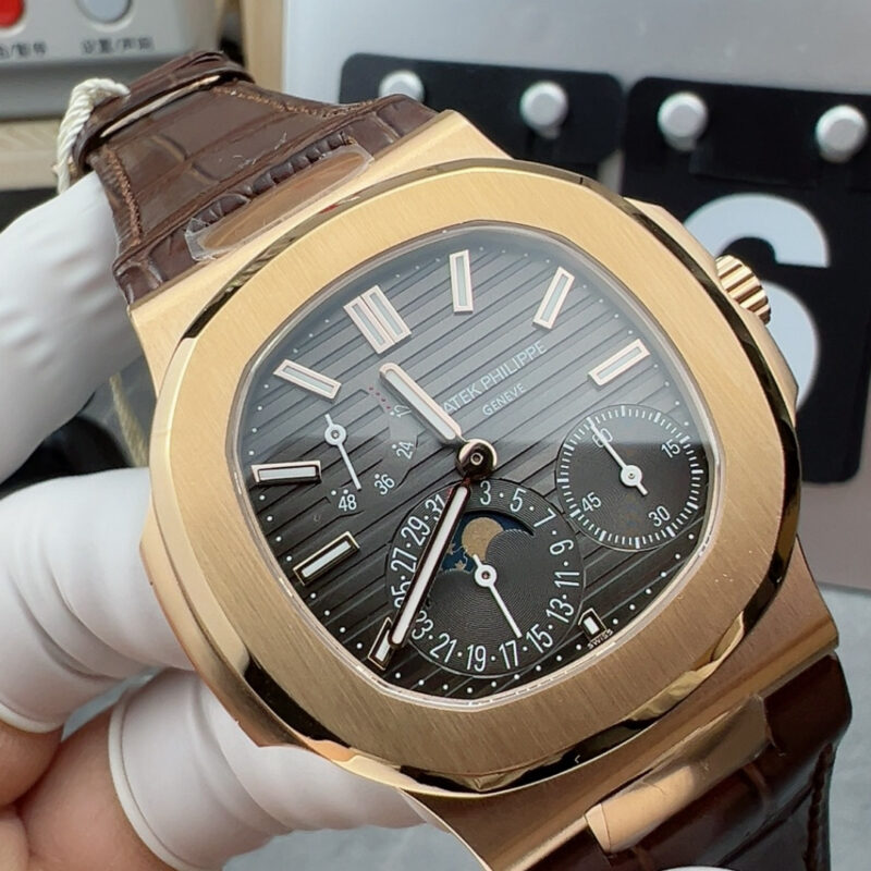 Patek Philippe Nautilus 5712 Rose Gold