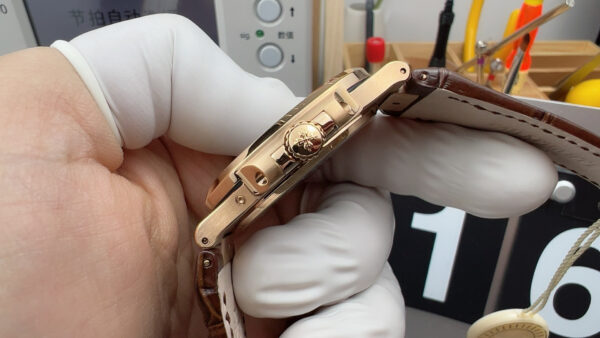 Patek Philippe Nautilus 5712 Rose Gold