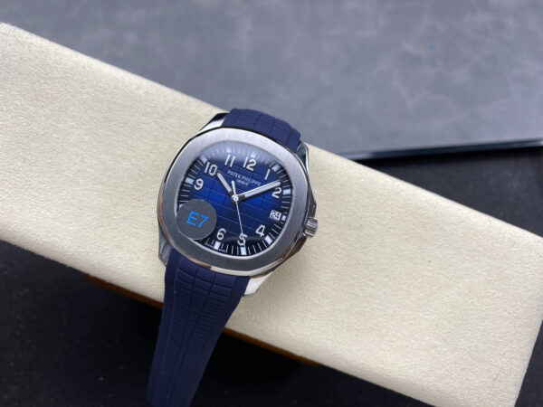 cmp_i1745173166429_7271_0_10-1.jpg Patek Philippe Aquanaut 5167A/5168G Blue