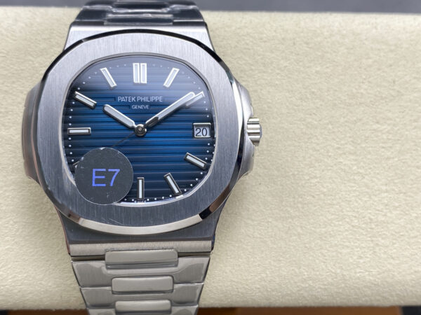 Patek Philippe Nautilus 5711/1A