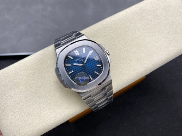 Patek Philippe Nautilus 5711/1A