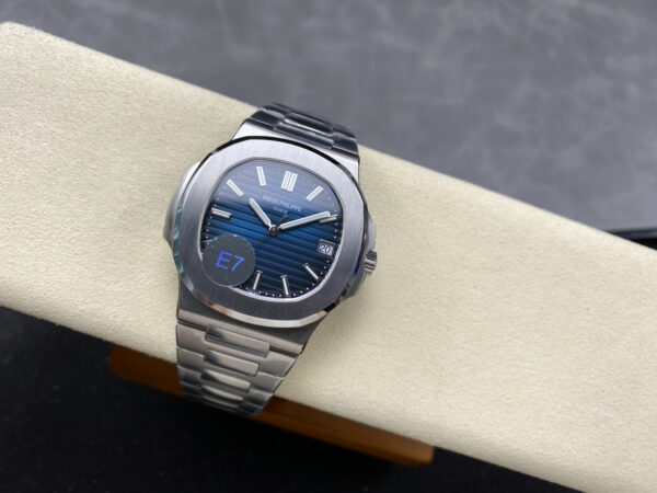 Patek Philippe Nautilus 5711/1A