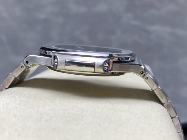 Patek Philippe Nautilus 5711/1A