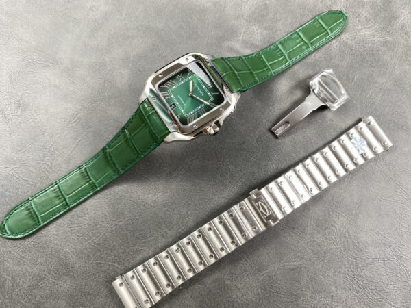 cmp_i1745178712671_5201_0_8-3.jpg Cartier Santos (SANTOS) Blue