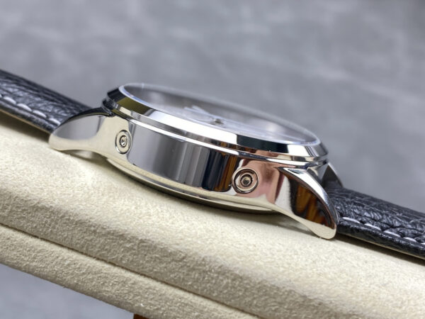 Patek Philippe Watch 5924G