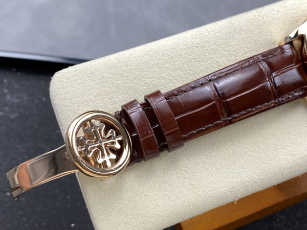 cmp_i1745787389604_7983_0_7-1.jpg Patek Philippe Watch 5146/5147