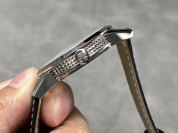 Patek Philippe Calatrava 5226 Black