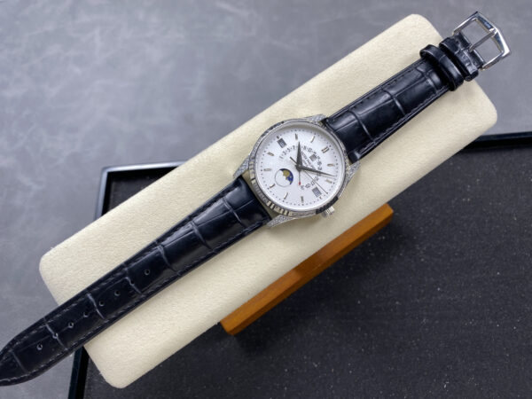Patek Philippe Watch 5496R Blue