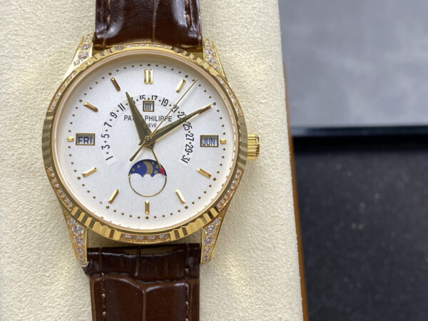 Patek Philippe Watch 5496R Blue