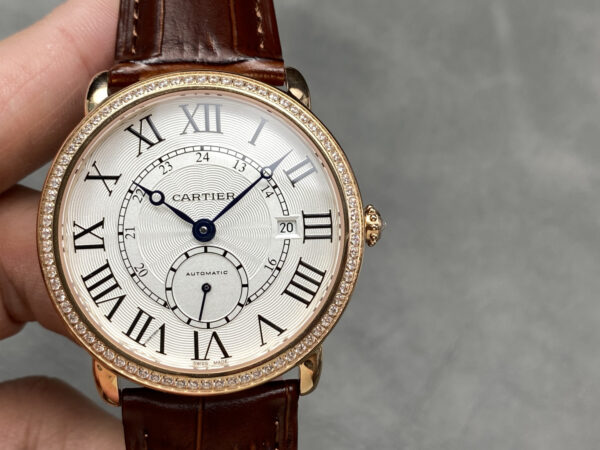 cmp_i1746470739992_6799_0_0-4.jpg Cartier Watch Reference Pending