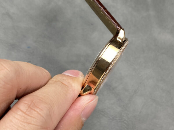 cmp_i1746470750897_7724_0_4-4.jpg Cartier Watch Reference Pending