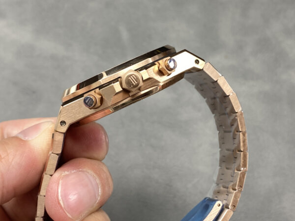 Audemars Piguet Watch 26240