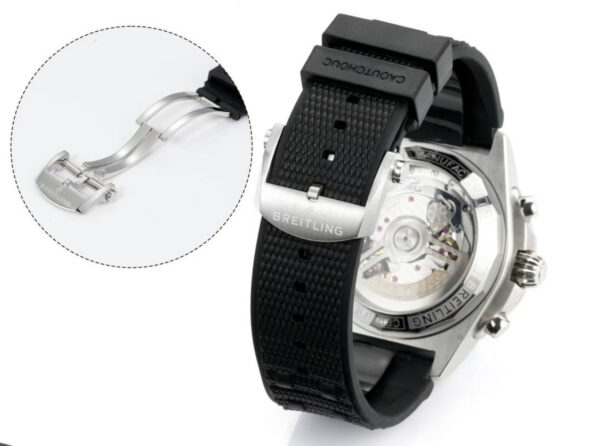 cmp_i1746725665235_7859_0_8-1.jpg Breitling Chronomat (COMPLICATIONS)