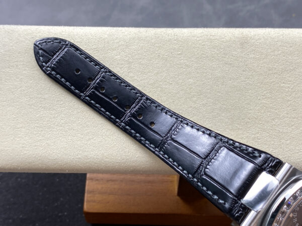 Audemars Piguet Watch 26240