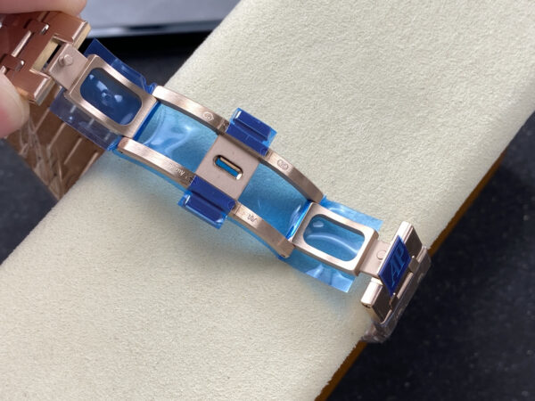 Audemars Piguet Watch 26240