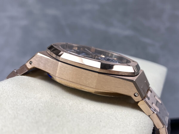 Audemars Piguet Watch 26240