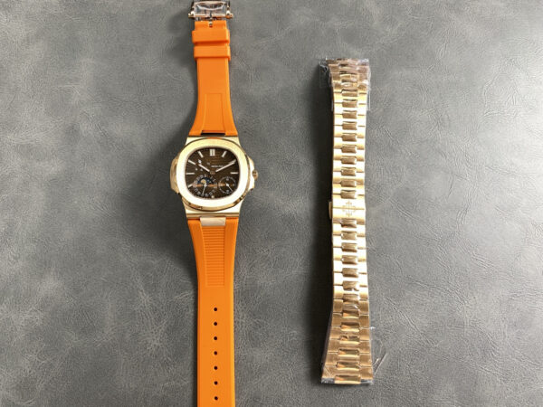 Patek Philippe Nautilus 5712