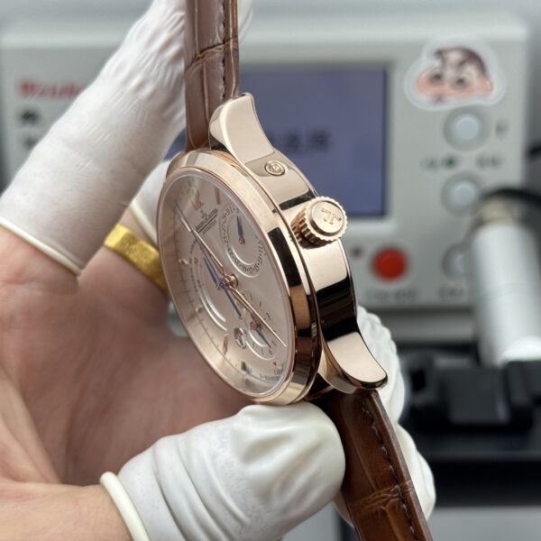 Jaeger-LeCoultre Master Control (MASTER)