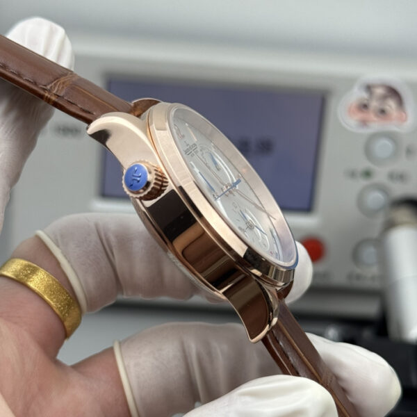 Jaeger-LeCoultre Master Control (MASTER)