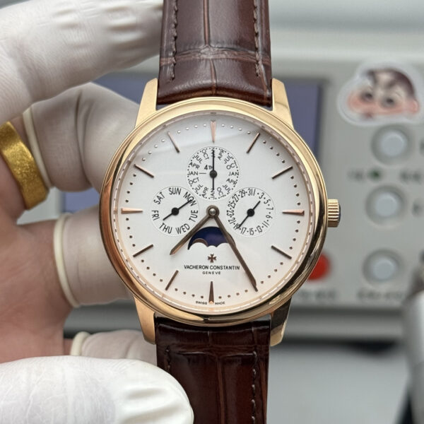 Patek Philippe Watch (COMPLICATIONS)