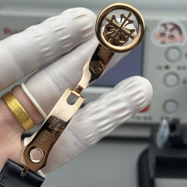 Patek Philippe Watch 5074R