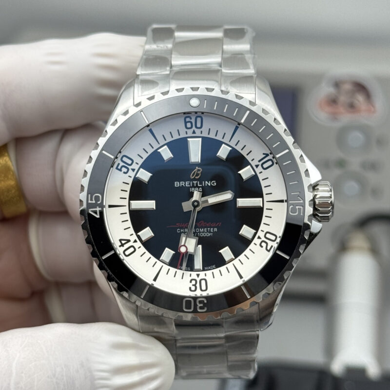 Breitling Superocean (SUPEROCEAN)