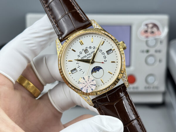 Patek Philippe Watch 5496R Blue