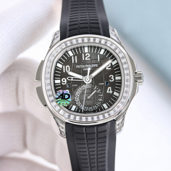 Patek Philippe Aquanaut 5164