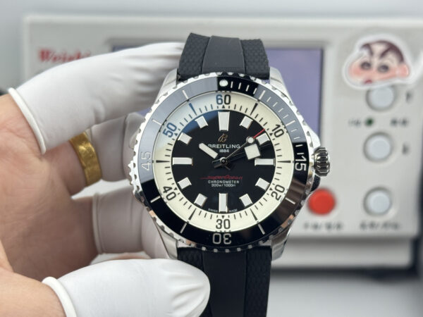Breitling Superocean (SUPEROCEAN)