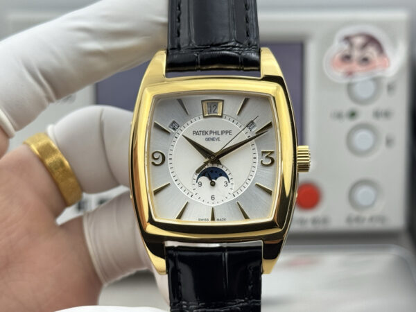 cmp_i1767034191941_2198_0_0-1.jpg Patek Philippe Nautilus 5135G