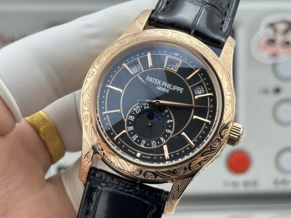 Patek Philippe Nautilus 5205G-013