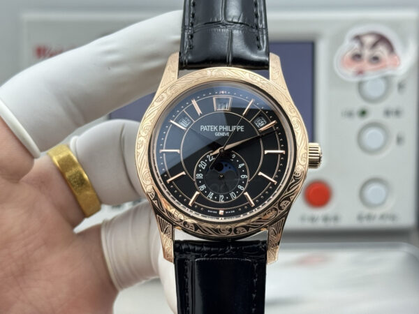 Patek Philippe Nautilus 5205G-013