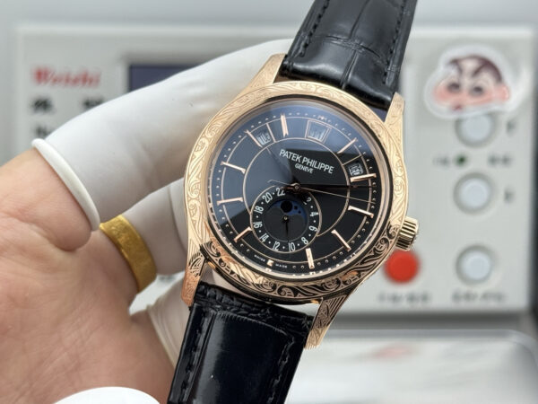 Patek Philippe Nautilus 5205G-013