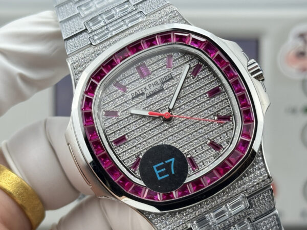 Patek Philippe Nautilus RM5711
