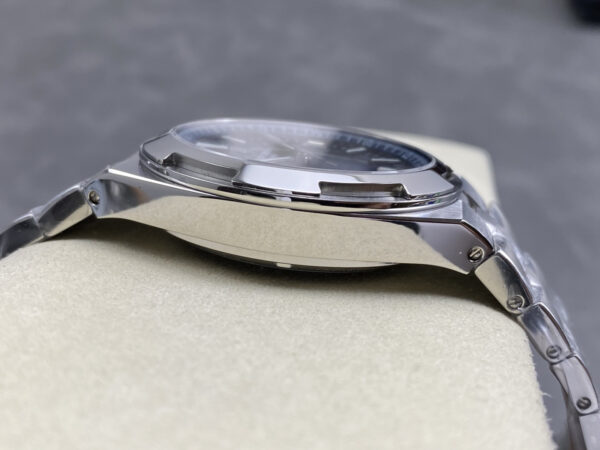 Vacheron Constantin Overseas 4500V