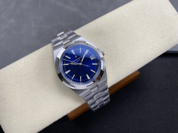 Vacheron Constantin Overseas 4500V
