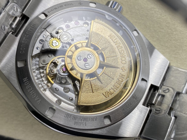 Vacheron Constantin Overseas 4500V