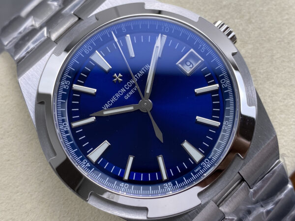 Vacheron Constantin Overseas 4500V