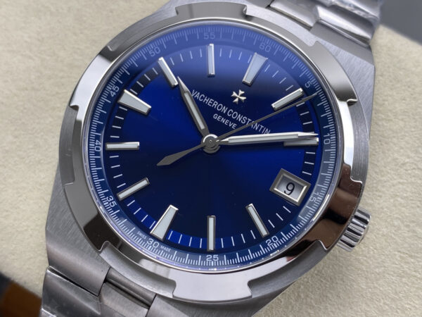 Vacheron Constantin Overseas 4500V