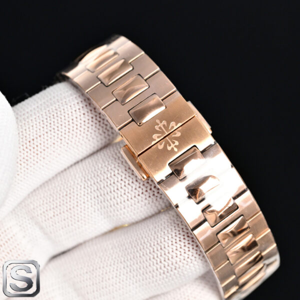 Patek Philippe Nautilus 5740/1G