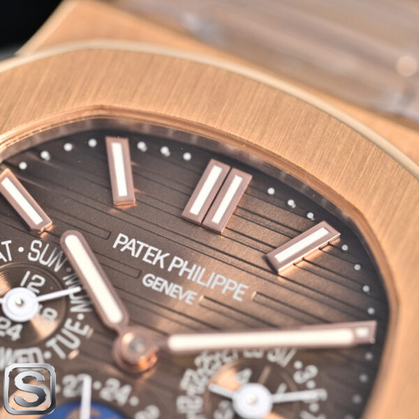 Patek Philippe Nautilus 5740/1G